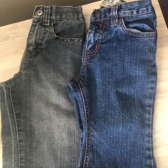 12 months two pairs of jeans - Picture 12 of 13